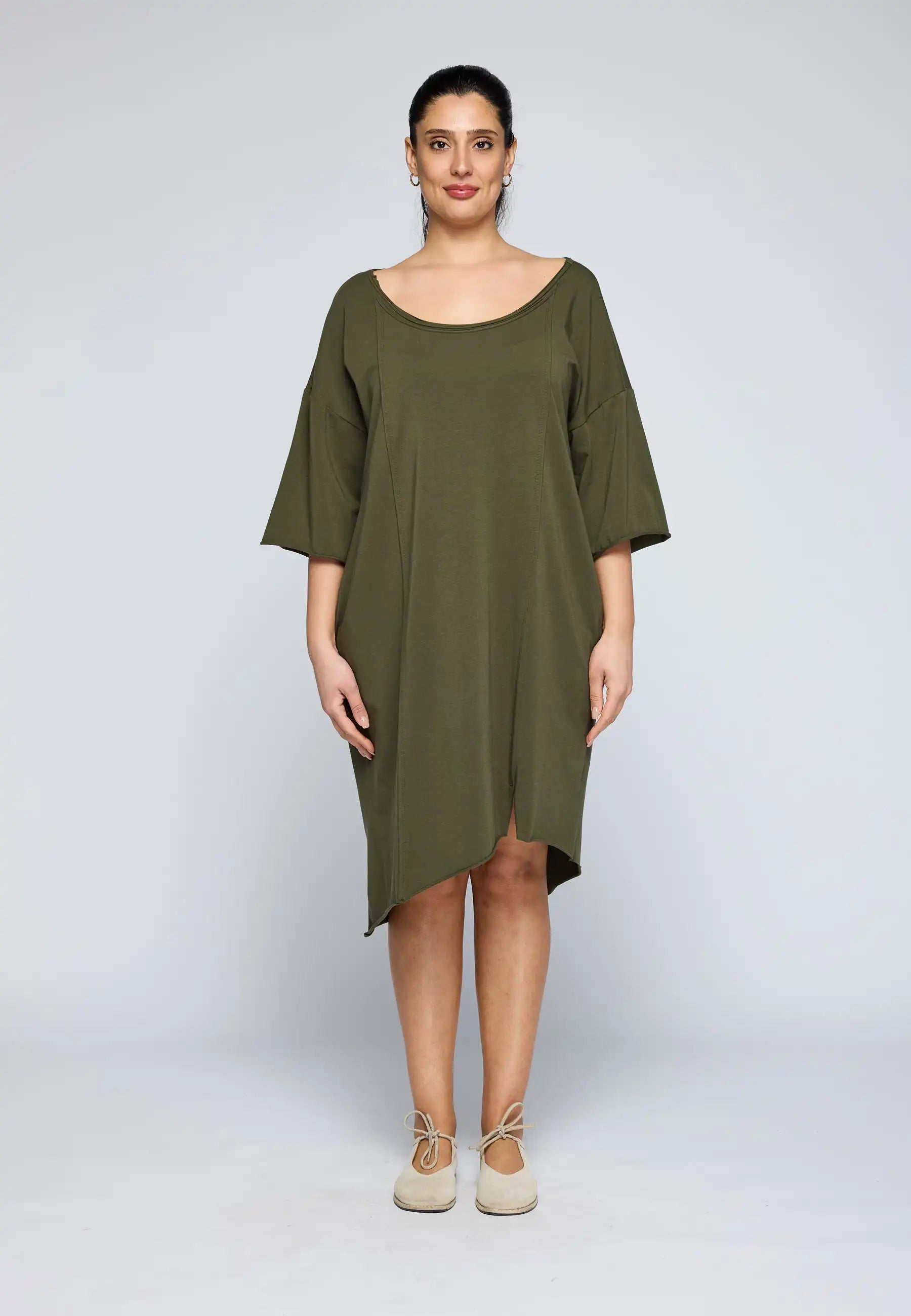 NOVA Modern cut thin cotton dress Navy / 06-08 NOVA Modern cut thin cotton dress Navy / 06-08