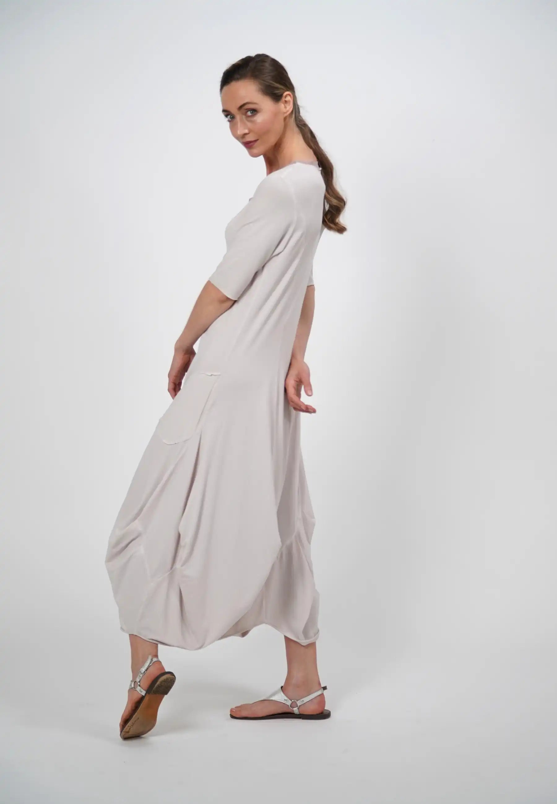 STELLA Balloon dress with tulle details – LUUKAA