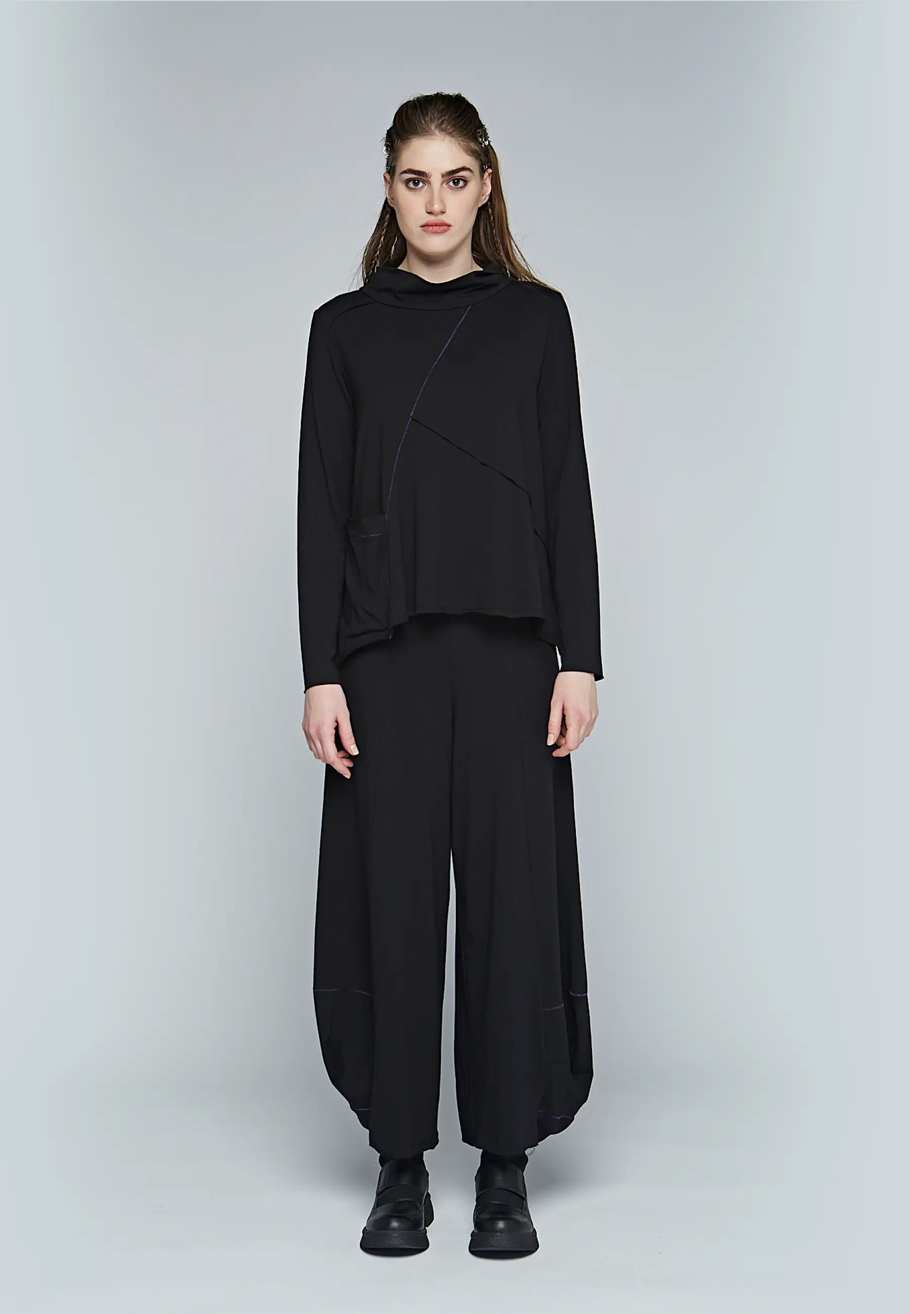 Pants Sales – LUUKAA