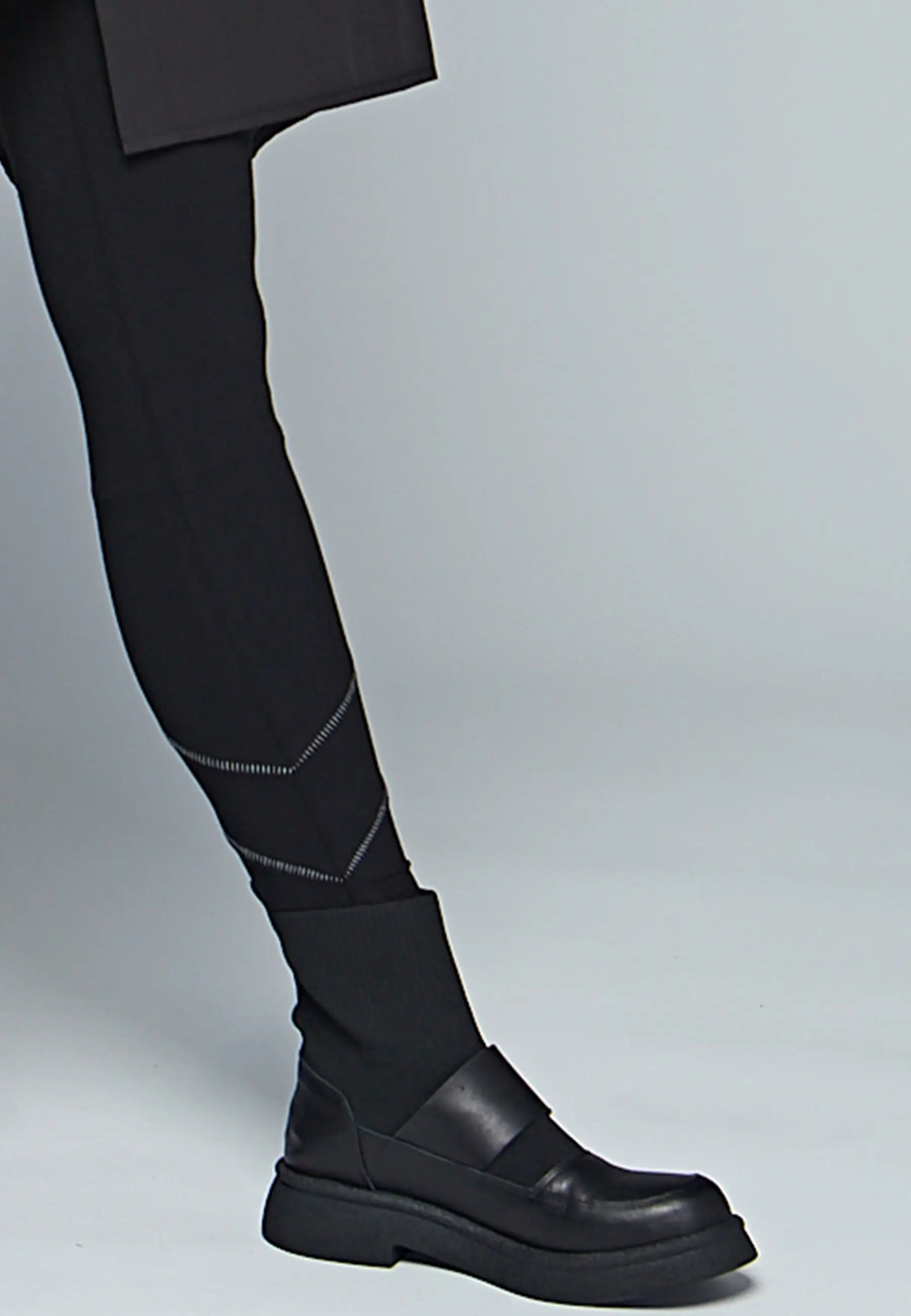 #color_tide-black-grey