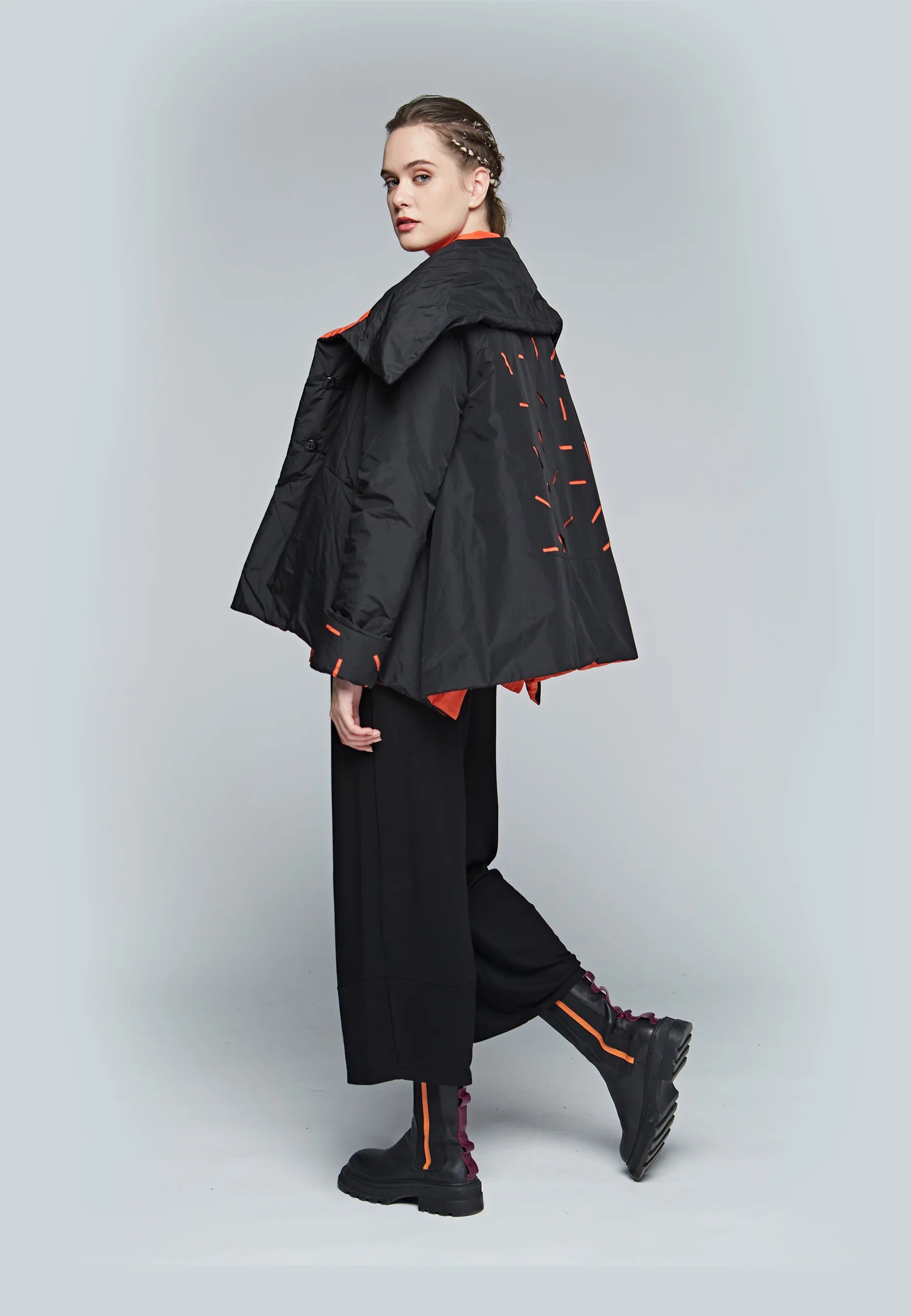 SHIFT Mid-length, recycled memory taffeta, fluffy coat