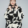 #color_illusion-print-black
