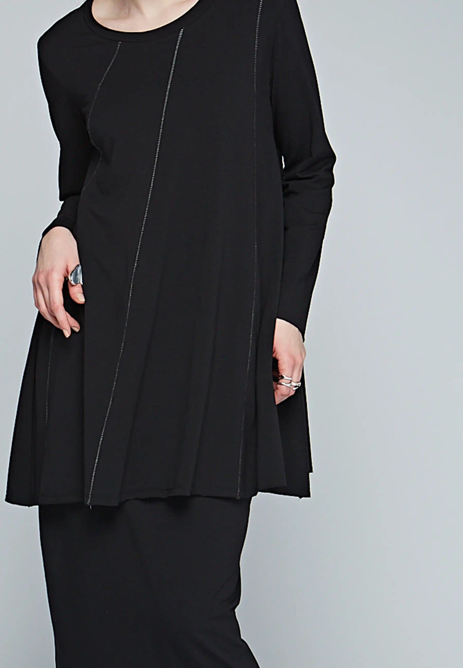 #color_tide-black-grey