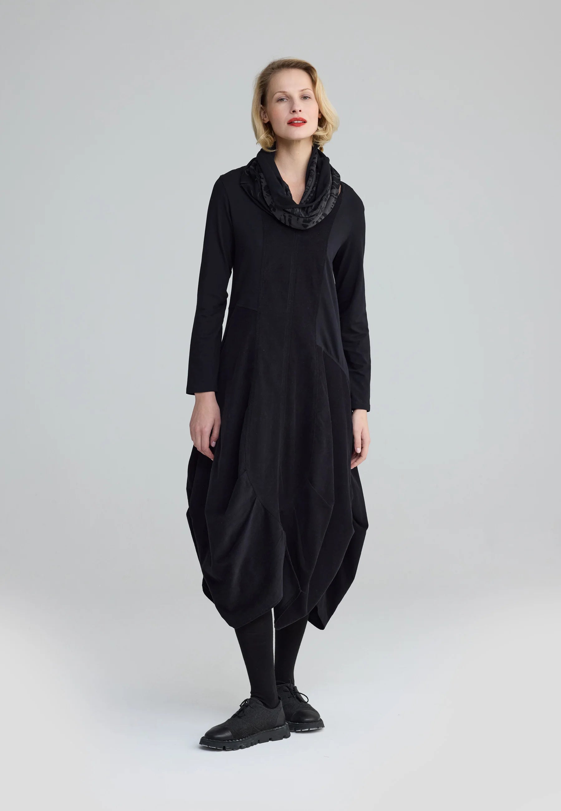 #color_black