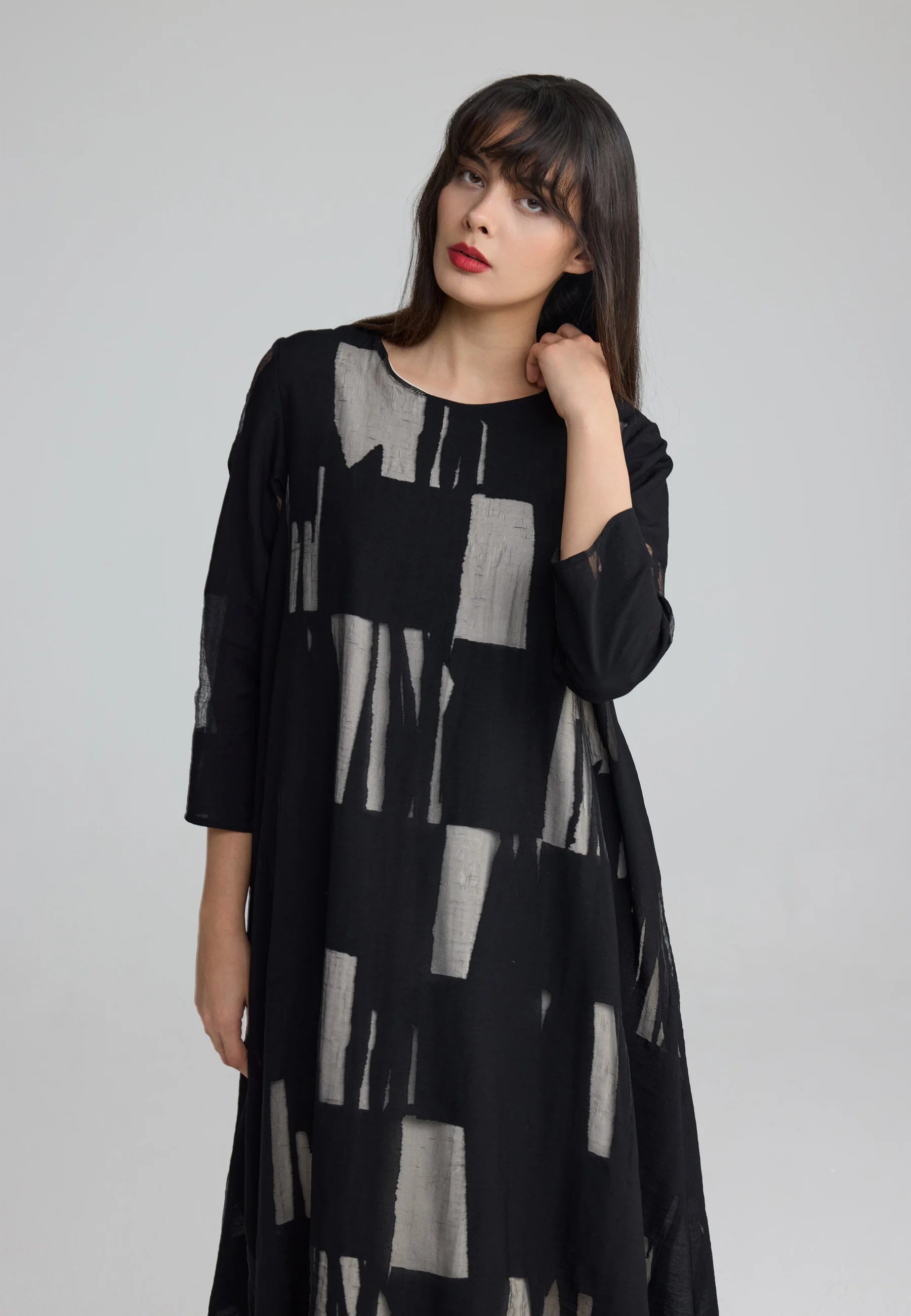 #color_ivory_black