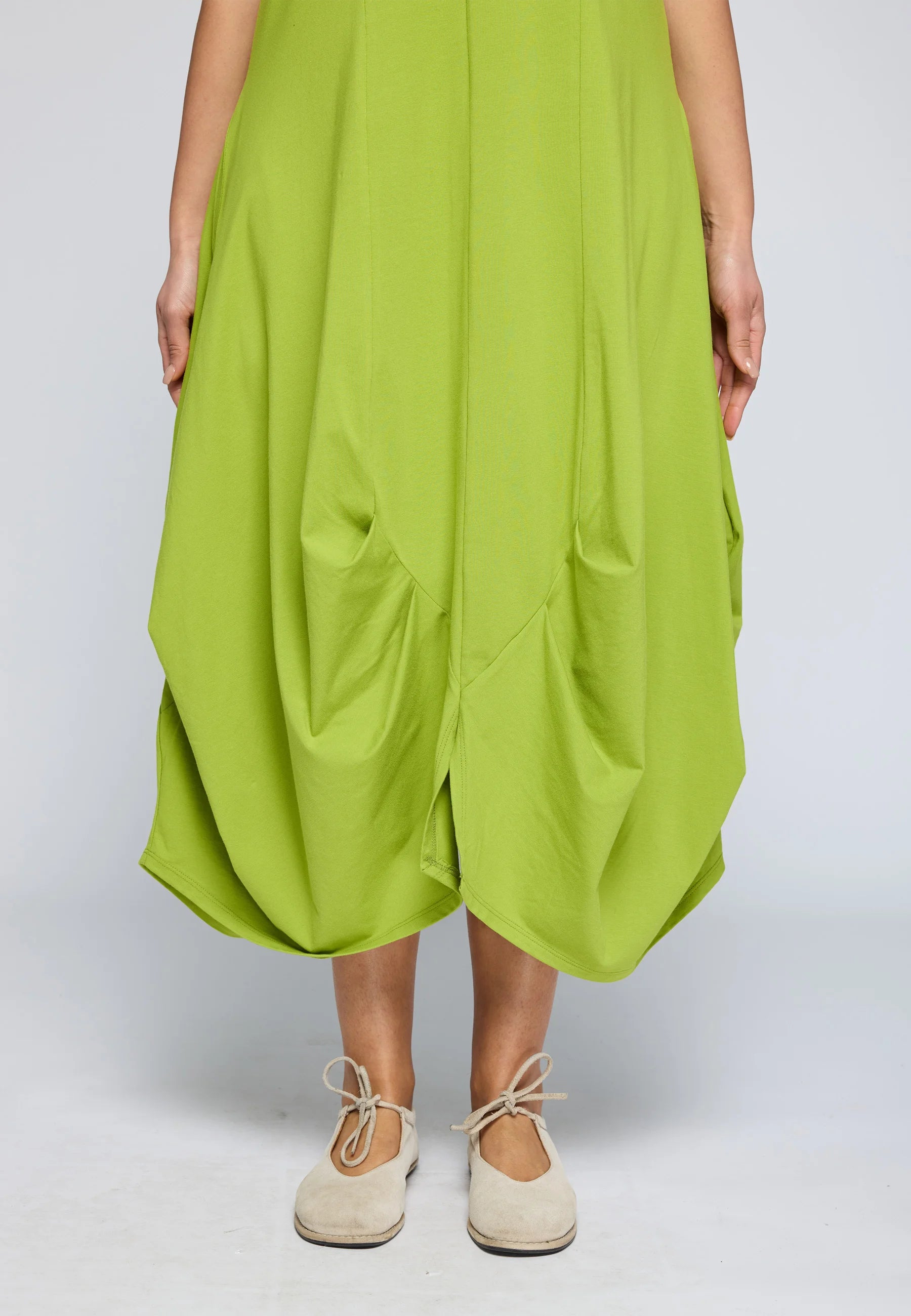 CALISTA Voluminous Jersey Dress Lime / 04-06 CALISTA Voluminous Jersey Dress Lime / 04-06